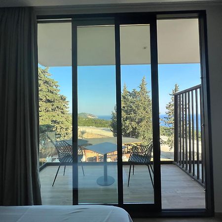 Summer Wine Boutique Hotel Dhërmi Eksteriør bilde