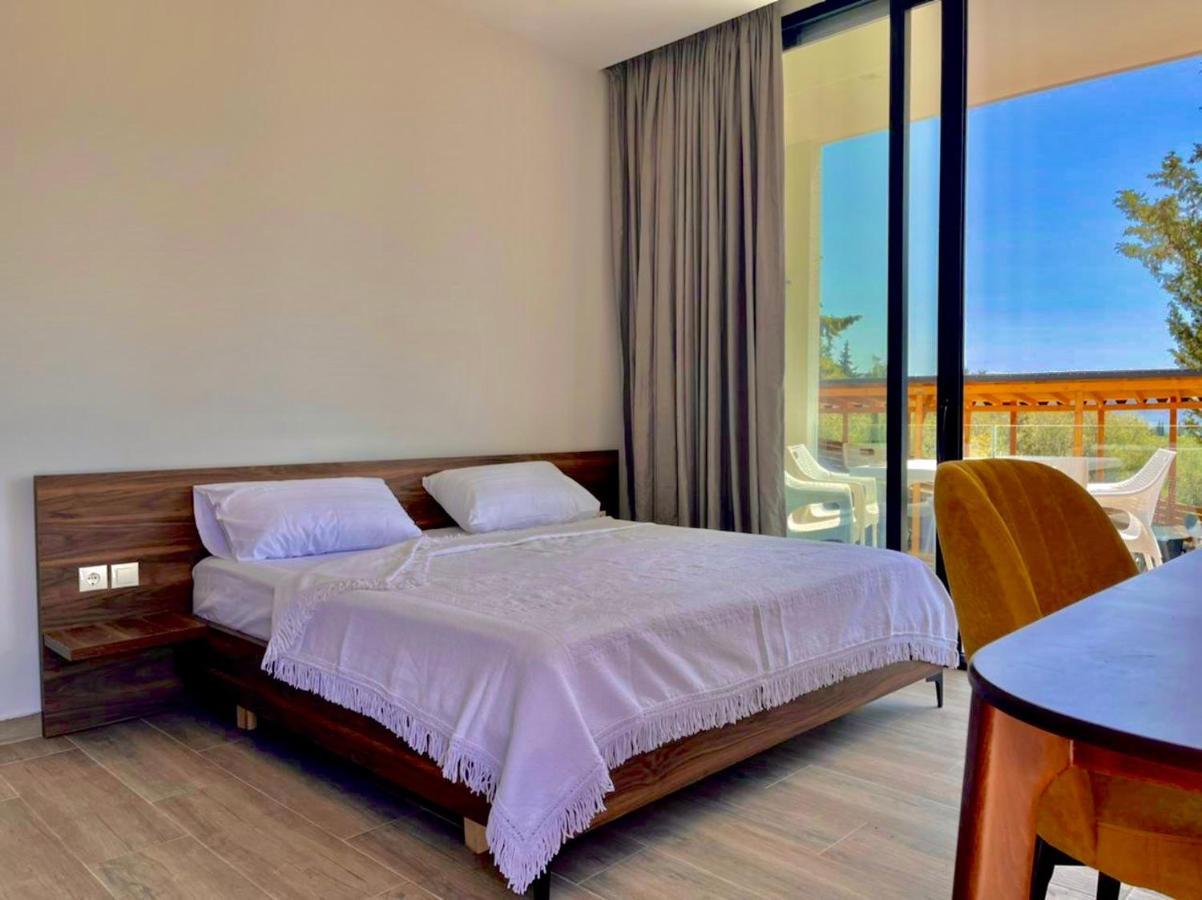 Summer Wine Boutique Hotel Dhërmi Eksteriør bilde