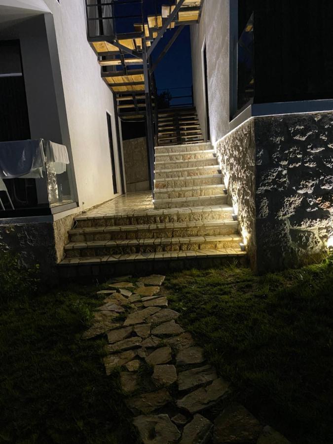 Summer Wine Boutique Hotel Dhërmi Eksteriør bilde