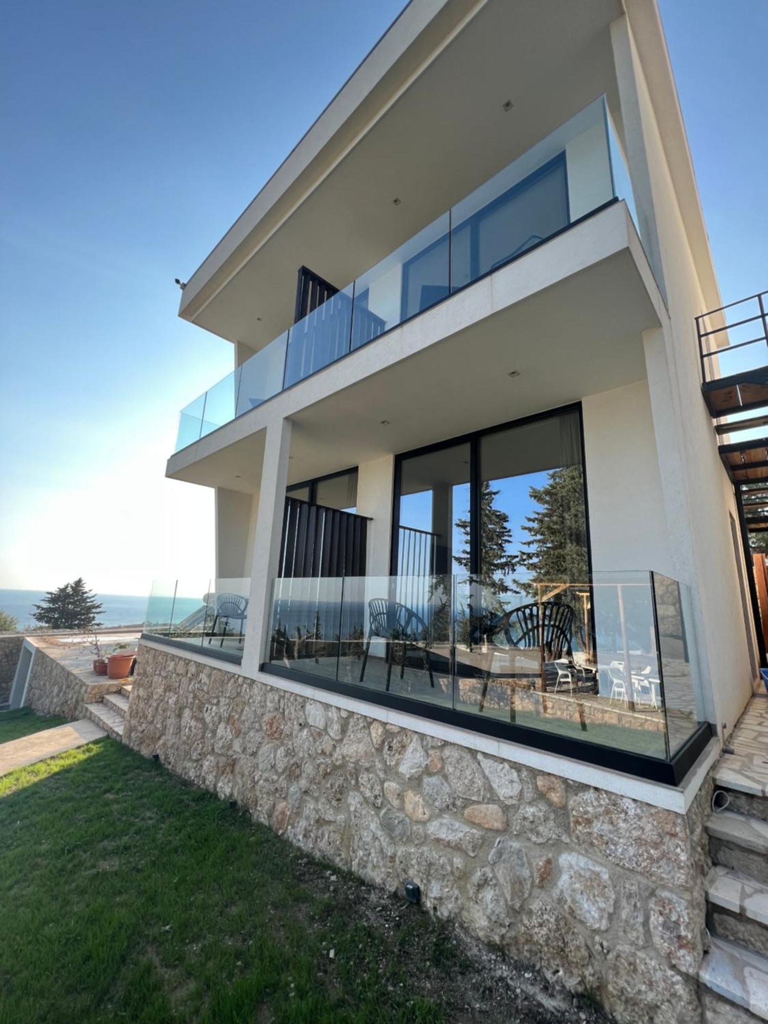 Summer Wine Boutique Hotel Dhërmi Eksteriør bilde