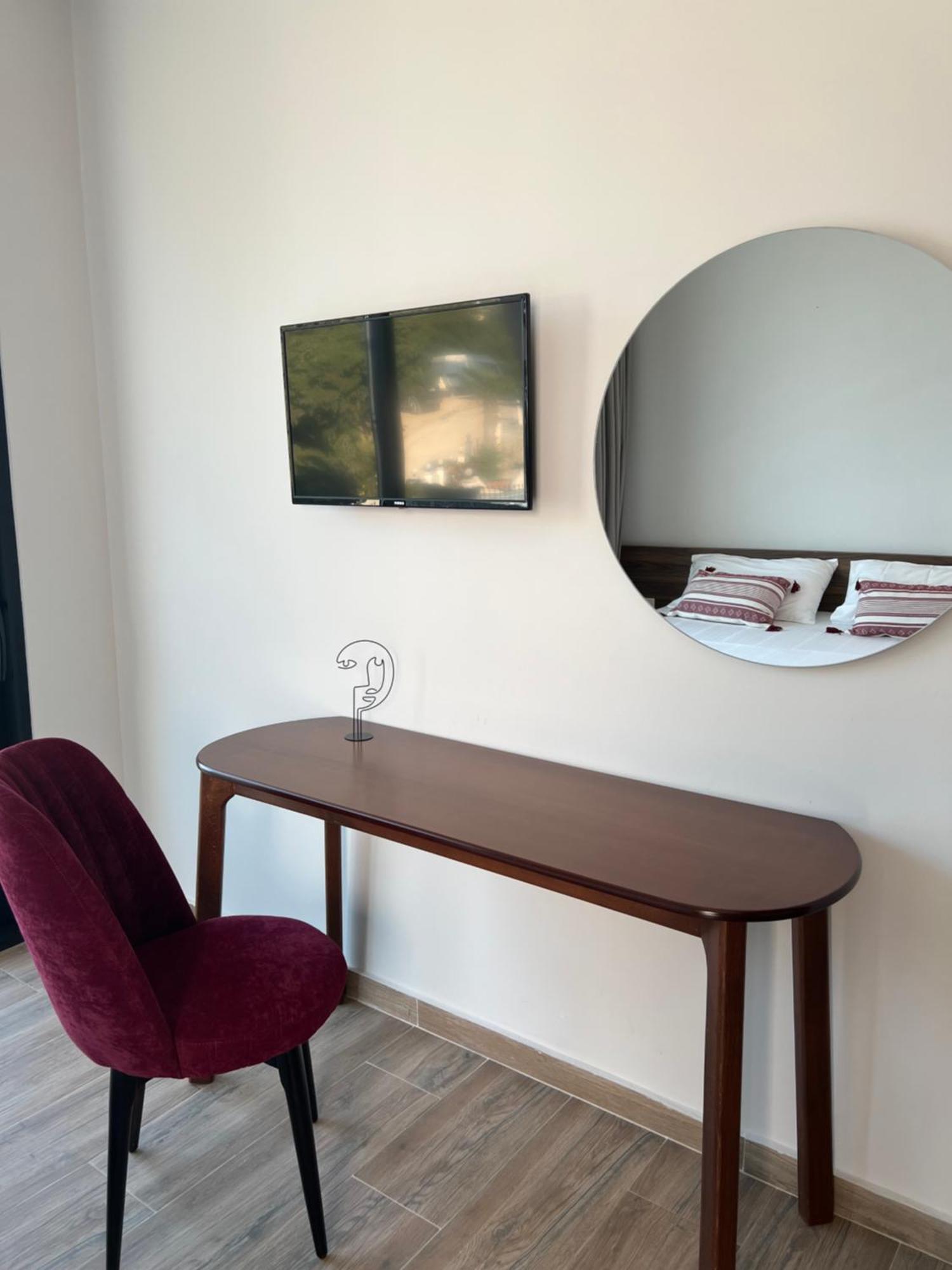 Summer Wine Boutique Hotel Dhërmi Eksteriør bilde